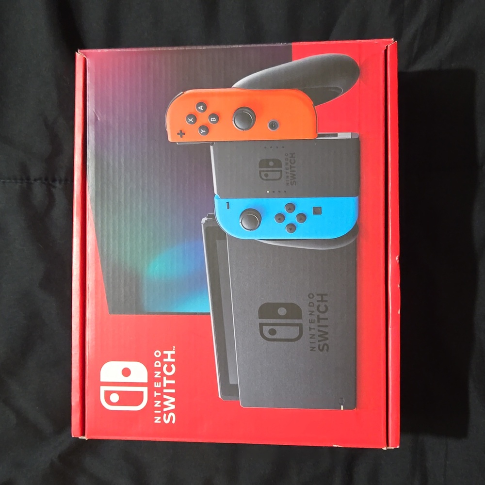 BRAND NEW NINTENDO SWITCH